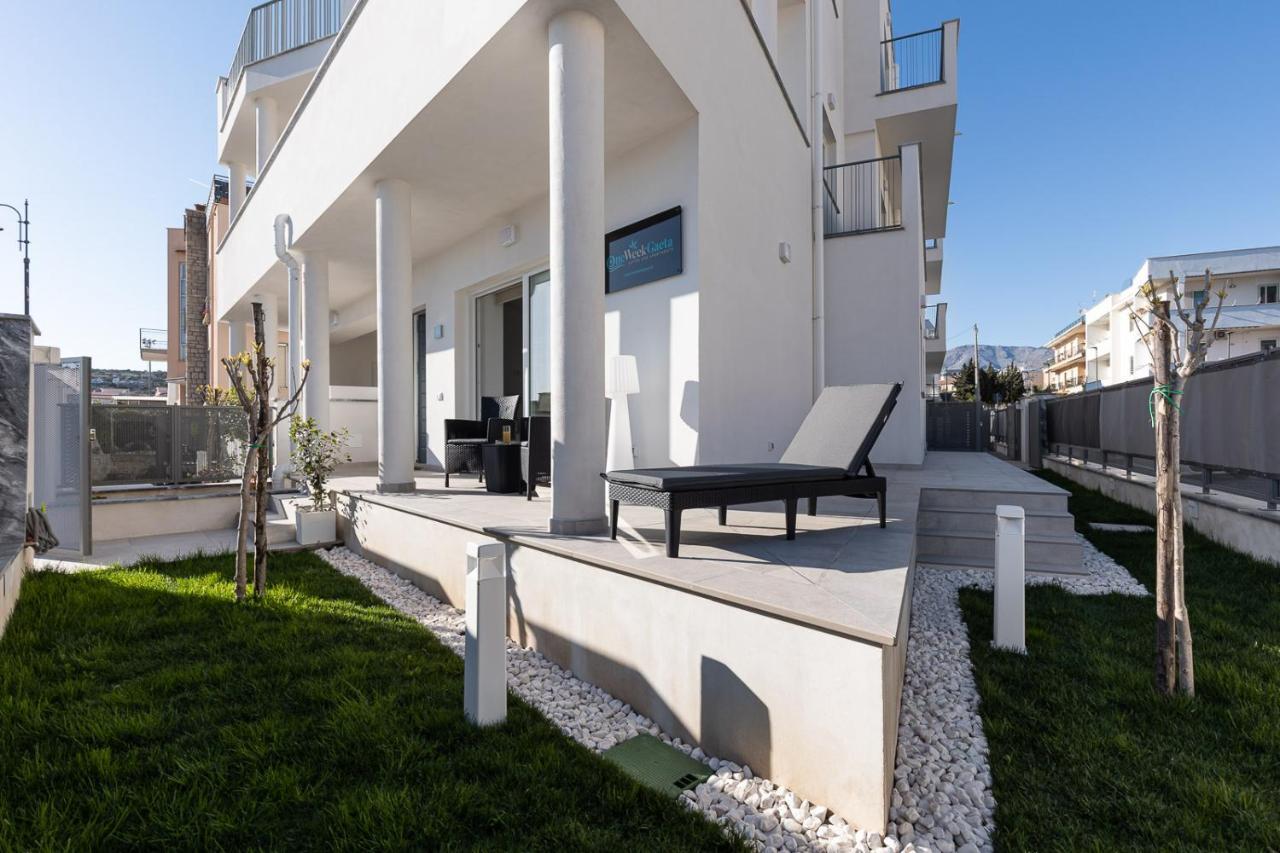 Oneweek Gaeta Suites And Apartments 外观 照片