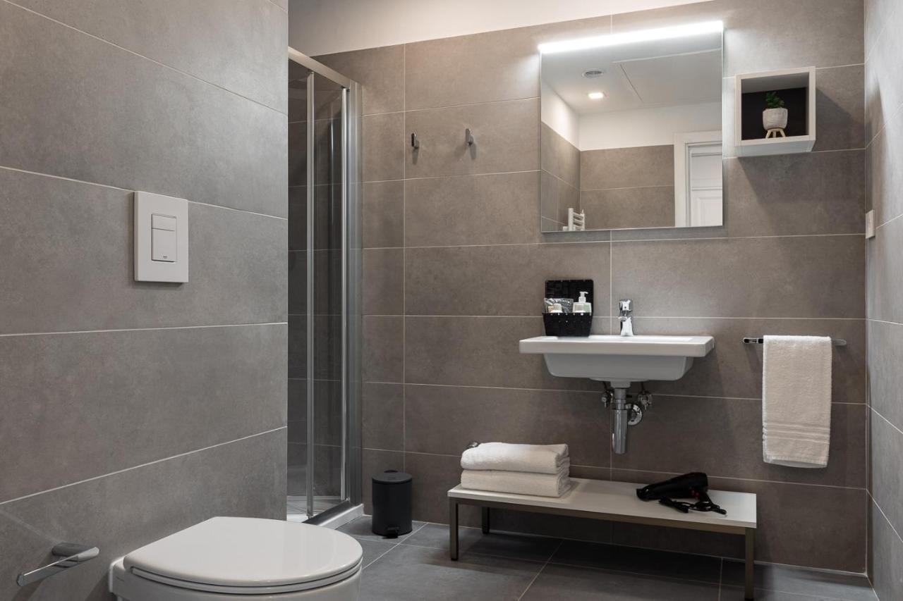 Oneweek Gaeta Suites And Apartments 外观 照片
