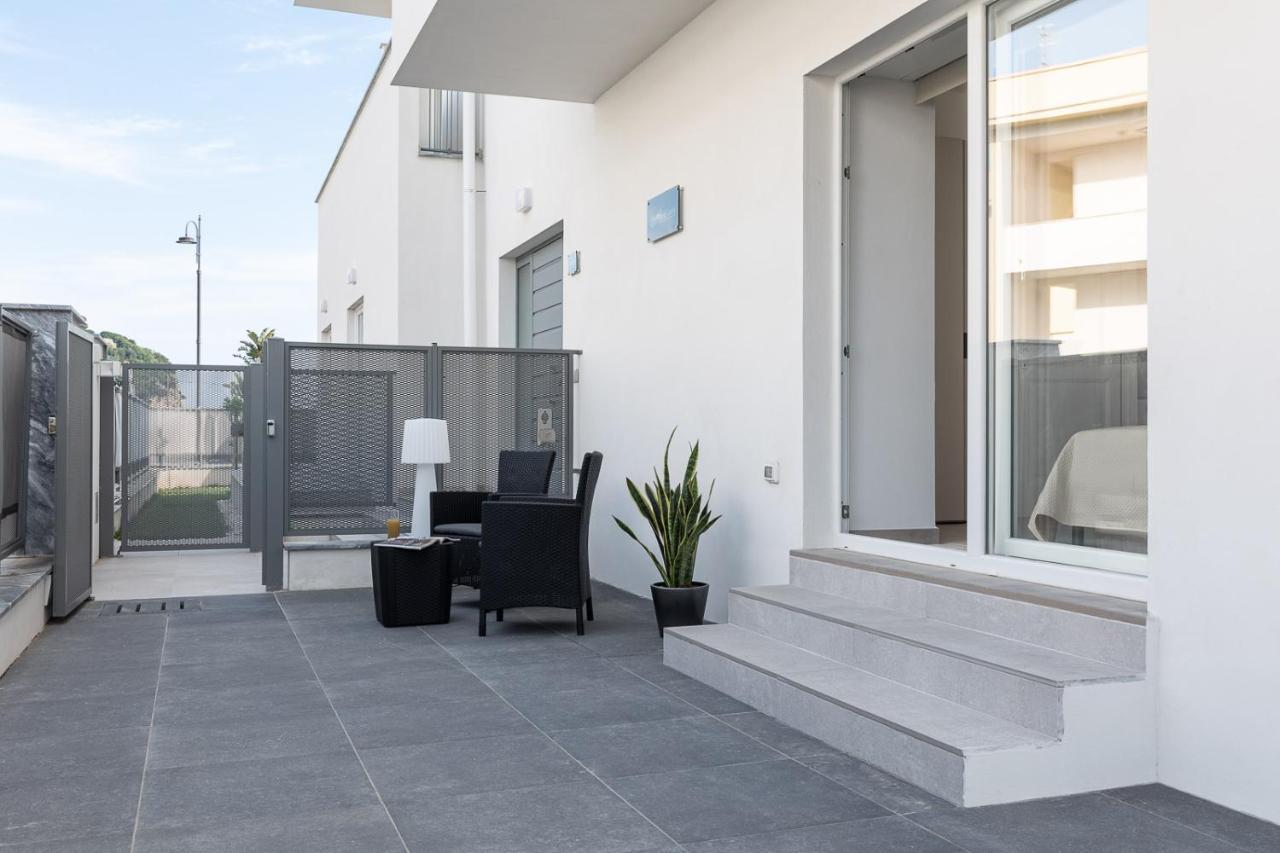 Oneweek Gaeta Suites And Apartments 外观 照片