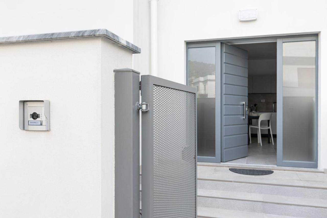 Oneweek Gaeta Suites And Apartments 外观 照片