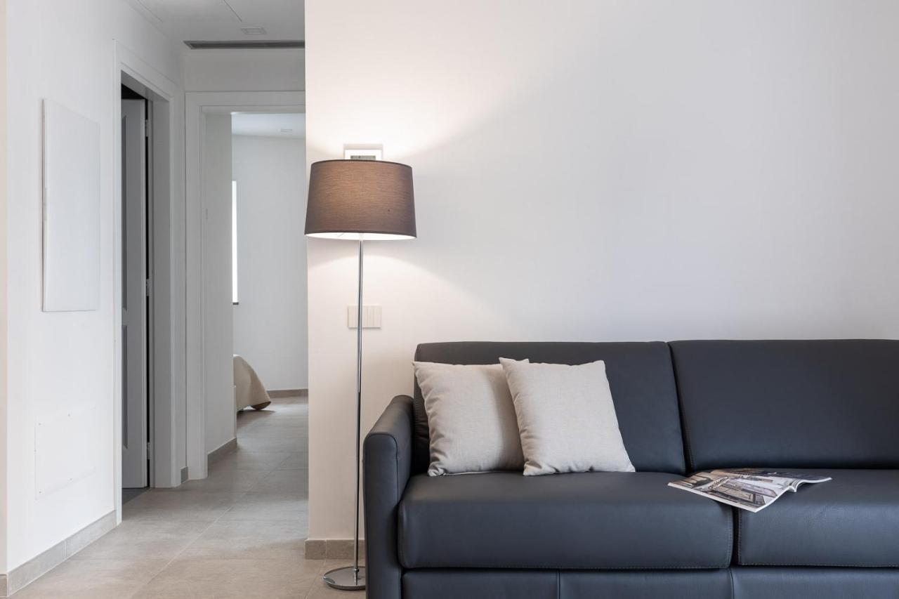 Oneweek Gaeta Suites And Apartments 外观 照片