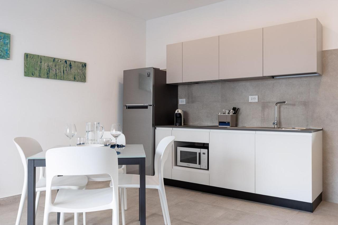 Oneweek Gaeta Suites And Apartments 外观 照片